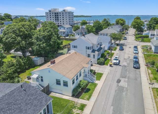 Property at 26 C St, Hull, MA 02045, 3 beds, 1.5 baths