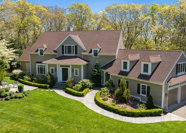 Property at 79 Cedar Tree Neck Rd, Barnstable, MA 02648, 3 beds, 5.5 baths