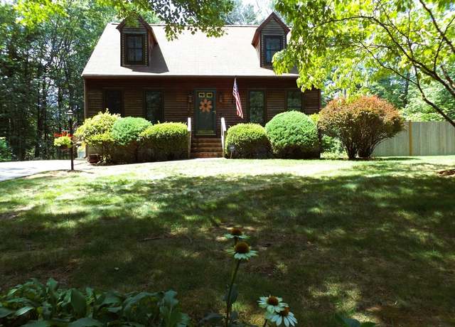 Property at 336 Maple St, Franklin, MA 02038, 3 beds, 2 baths
