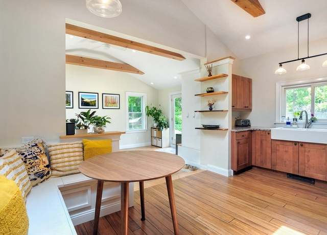 Property at 198 Hull St, Hingham, MA 02043, 3 beds, 1.5 baths