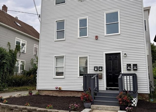 Property at 62 Sheridan St, Fitchburg, MA 01420, 8 beds, 4 baths