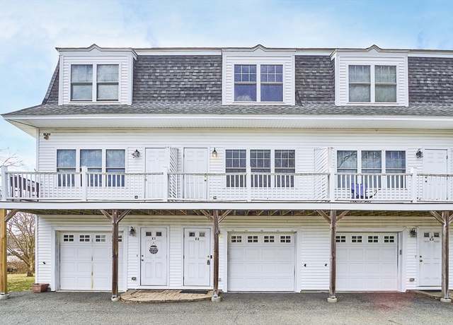 Property at 19 Railroad St Unit E2, Acton, MA 01720, 2 beds, 1.5 baths