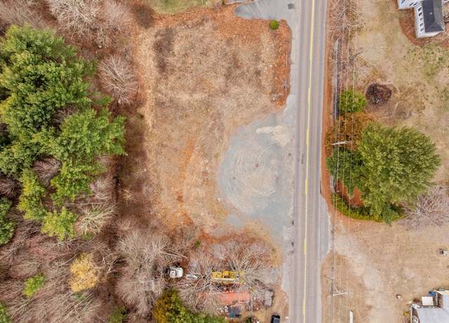 Property at 28 Marion Rd, Rochester, MA 02770