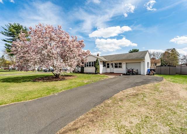 Property at 119 Ravenwood St, Springfield, MA 01119, 3 beds, 1.5 baths