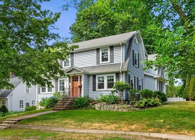 Property at 139 Jersey St, Marblehead, MA 01945, 4 beds, 3 baths