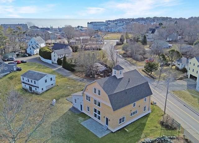 Property at 7 Justin Crk, York, ME 03909, 4 beds, 3 baths
