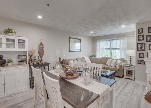 Property at 65 Centre St #15, Lynn, MA 01905, 2 beds, 1 bath