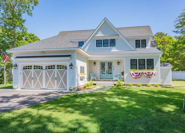 Property at 79 Neshobe Rd, Mashpee, MA 02649, 3 beds, 3.5 baths