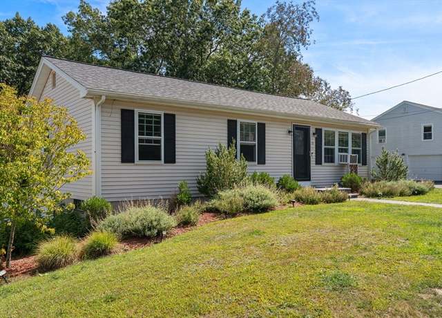 Property at 15 Burrill Ave, Methuen, MA 01844, 3 beds, 1 bath