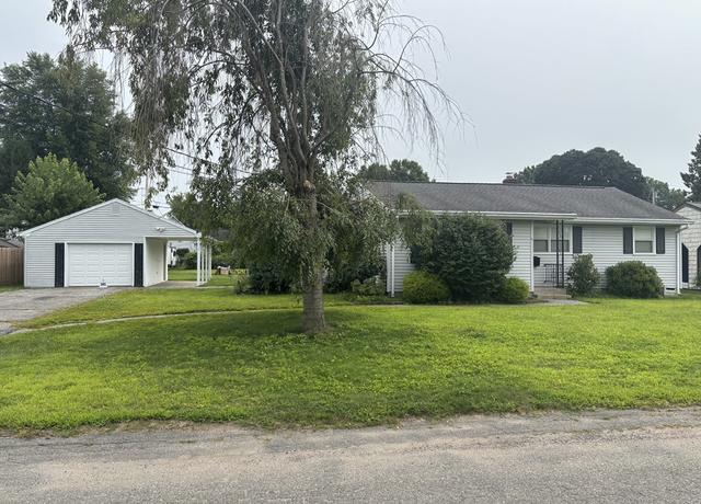 Property at 81 Poplar St, Chicopee, MA 01013, 3 beds, 1 bath