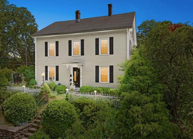 Property at 85 Everett St, Southbridge, MA 01550, 7 beds, 3 baths