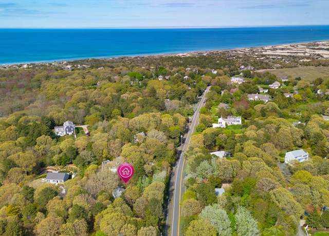 Property at 6 Putting Green Cir, Sandwich, MA 02537, 3 beds, 2 baths