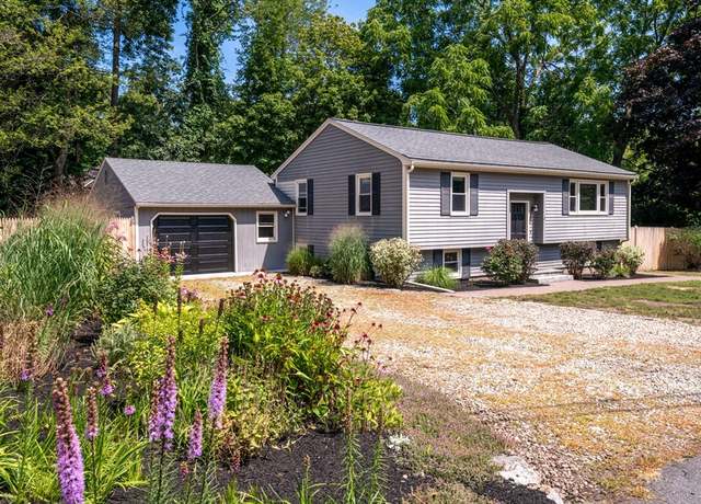 Property at 1 Oakhurst Ave, Ipswich, MA 01938, 3 beds, 4 baths