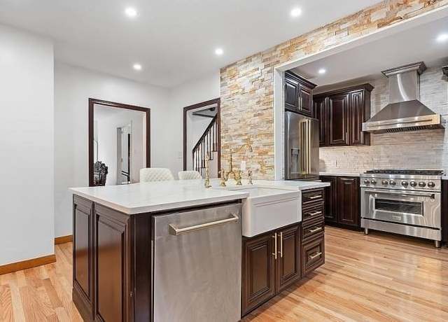 Property at 21 Parker St, Boston, MA 02129, 6 beds, 3 baths
