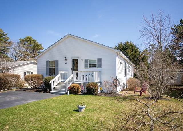 Property at 45 Stone Dr, Plymouth, MA 02360, 2 beds, 2 baths