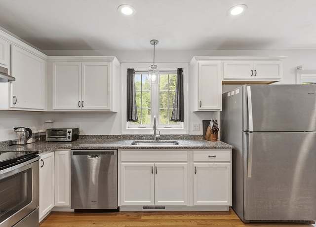 Property at 70 Ashburnham Hill Rd, Fitchburg, MA 01420, 3 beds, 1.5 baths