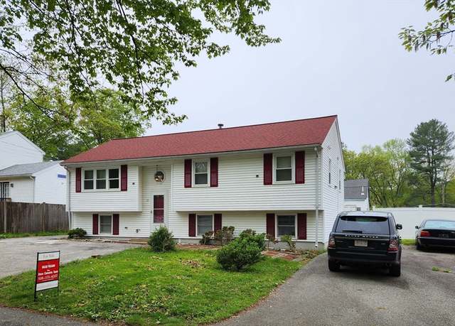 Property at 22 Osceola Ln, Billerica, MA 01821, 5 beds, 2 baths