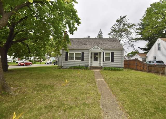 Property at 66 Curve St, Springfield, MA 01104, 4 beds, 1.5 baths