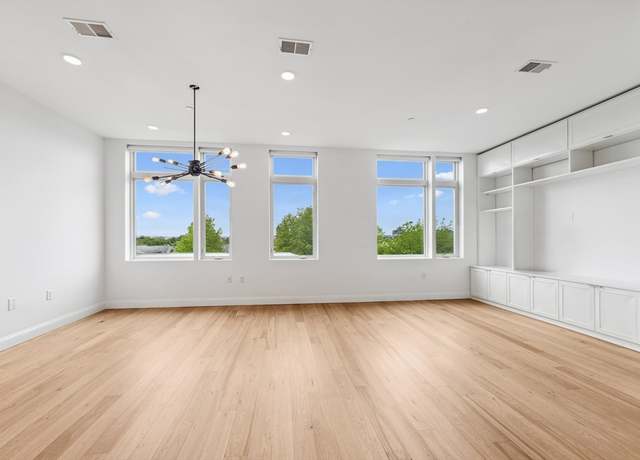 Property at 170 West Broadway #403, Boston, MA 02127, 2 beds, 2 baths