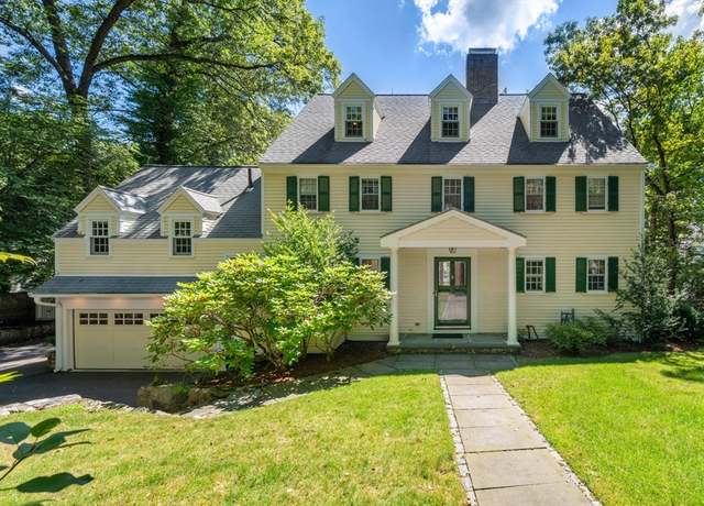 Property at 103 Loring Rd, Weston, MA 02493, 5 beds, 5.5 baths