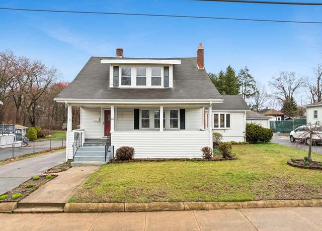 Property at 246 West St, Brockton, MA 02301, 3 beds, 1.5 baths