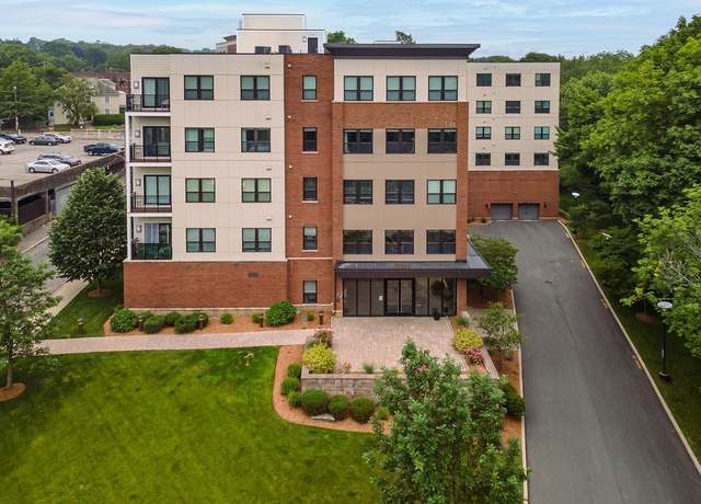 Property at 999 Hancock St #513, Quincy, MA 02169, 2 beds, 2 baths
