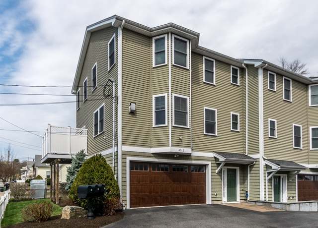 Property at 43 Hammond St #1, Waltham, MA 02451, 4 beds, 3.5 baths
