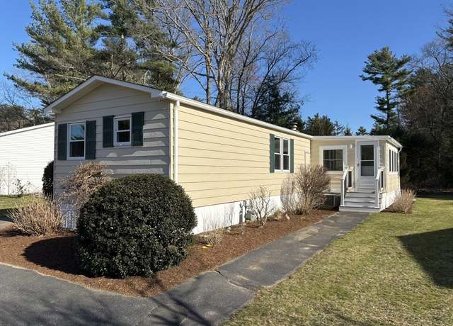 Property at 26 Silver Birch Ln, Kingston, MA 02364, 2 beds, 1.5 baths