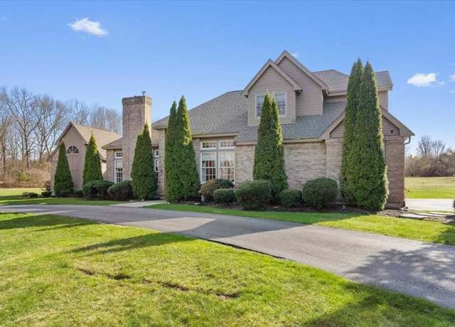 Property at 9 Old Harry Rd, Southborough, MA 01772, 4 beds, 4.5 baths