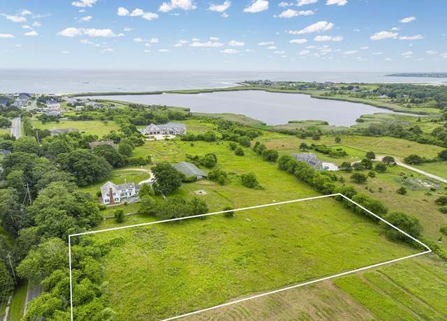 Property at 165 Howland Rd, Westport, MA 02790