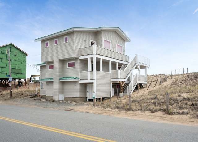 Property at 32 Northern Blvd, Newbury, MA 01951, 3 beds, 2.5 baths