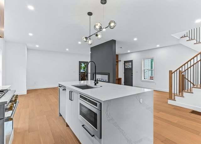 Property at 11 Bonner Ave #2, Medford, MA 02155, 4 beds, 3.5 baths
