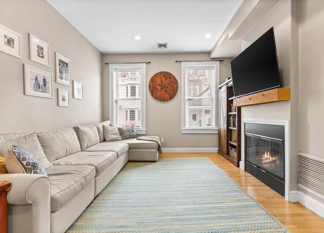 Property at 161 I St #1, Boston, MA 02127, 2 beds, 1.5 baths