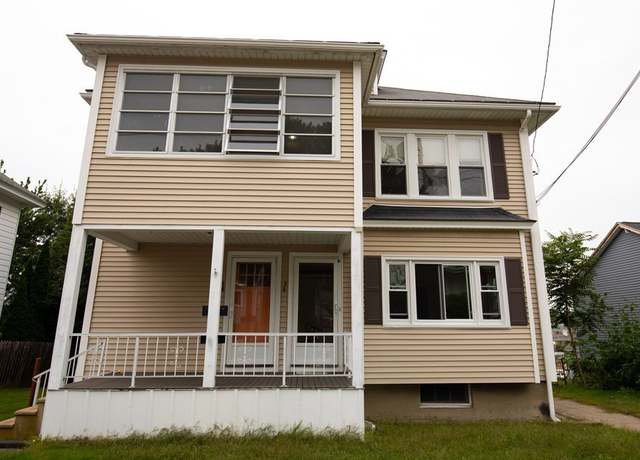 Photo of 34-36 Norman St, Clinton, MA 01510