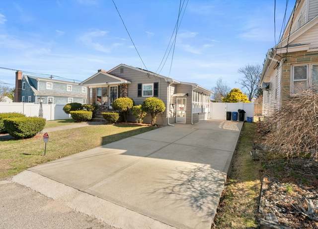 Property at 8 Ashby St, Johnston, RI 02919, 4 beds, 2 baths