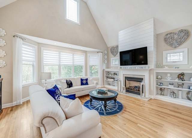 Property at 17 Aberdeen #17, Plymouth, MA 02360, 3 beds, 2.5 baths