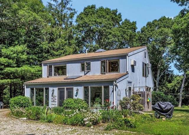 Property at 621 Locustfield Rd, Falmouth, MA 02536, 3 beds, 2 baths