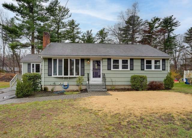 Property at 100 Locust St, Burlington, MA 01803, 4 beds, 1.5 baths