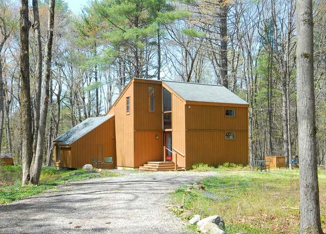 Property at 37 Blanchard Rd, Harvard, MA 01451, 2 beds, 1 bath