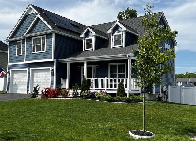 Property at 64 Pratt Ave, Bridgewater, MA 02324, 3 beds, 2.5 baths