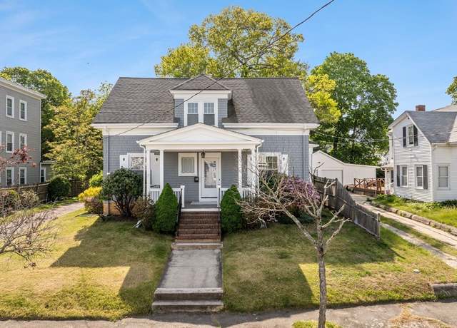 Property at 51 Gifford St, Brockton, MA 02301, 2 beds, 1.5 baths