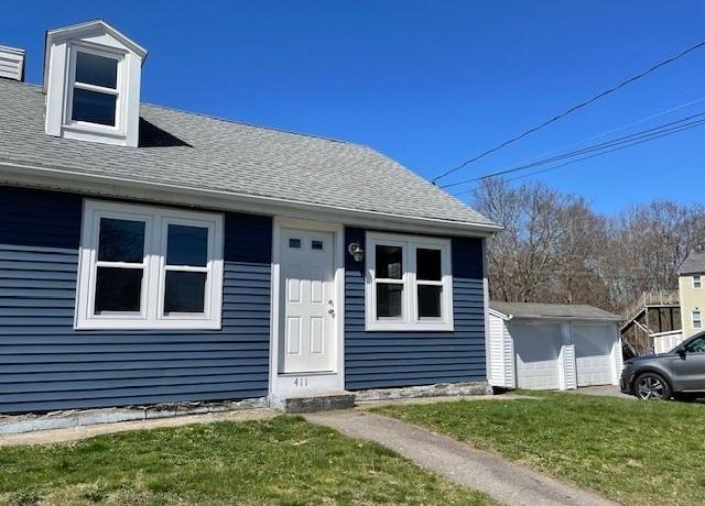 Property at 411 W Britannia St #2, Taunton, MA 02780, 2 beds, 1 bath