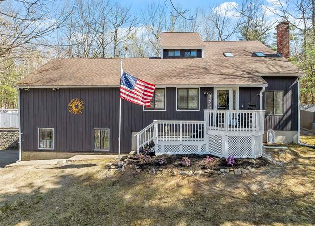Property at 40 Gaita Dr, Derry, NH 03038, 3 beds, 2.5 baths