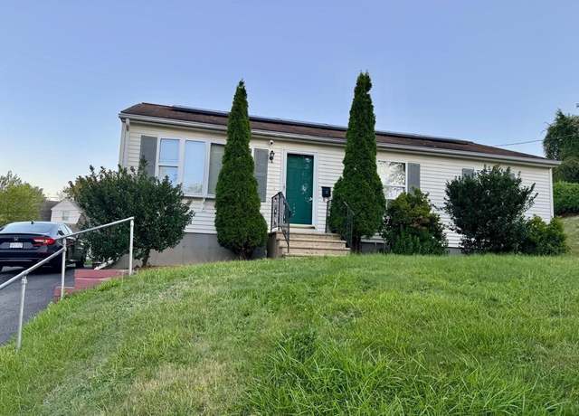 Property at 54 Kenberma Rd, Worcester, MA 01604, 3 beds, 1 bath