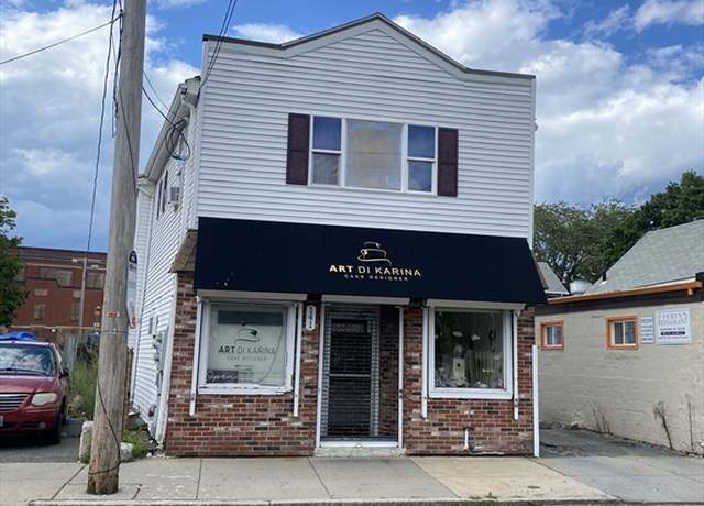 Property at 141 Essex St, Lynn, MA 01902, 3 beds, 2.5 baths