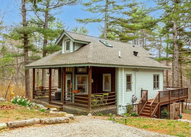 Property at 353 Concord St, Gloucester, MA 01930, 3 beds, 2 baths