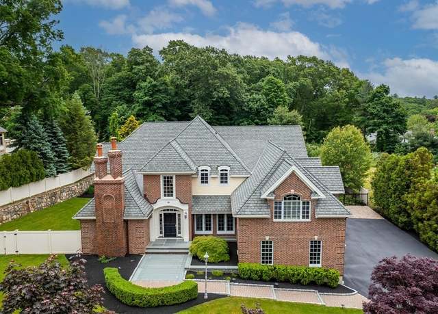 Property at 46 Porter Rd, Andover, MA 01810, 5 beds, 5 baths