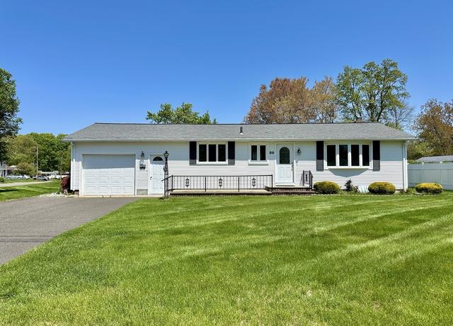 Property at 89 Napoleon Ave, Ludlow, MA 01056, 3 beds, 1 bath