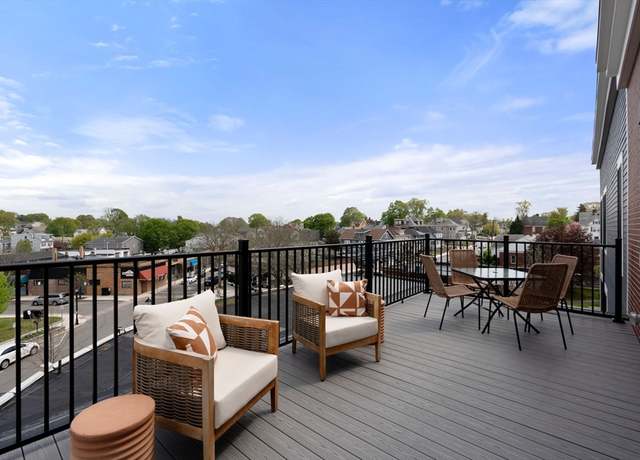 Property at 10 Somerset #401, Winthrop, MA 02152, 1 bed, 1 bath