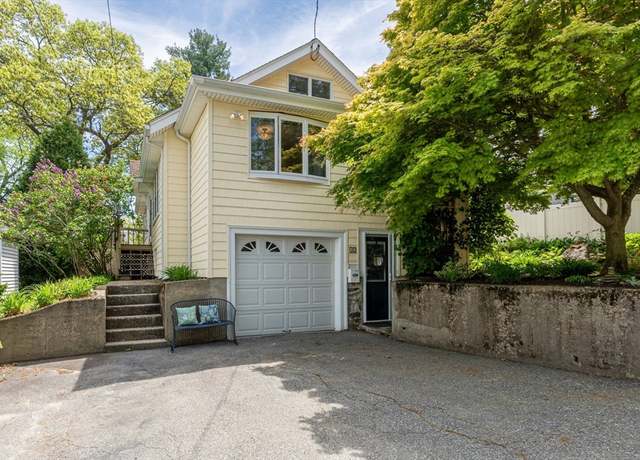 Property at 12 Grandview Rd, Arlington, MA 02476, 3 beds, 1 bath